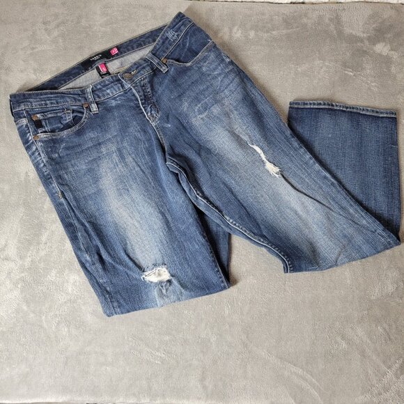 Torrid Womens Jeans 16 Boot Cut Distressed Dark Blue Denim Wash BOO21E - Picture 1 of 10